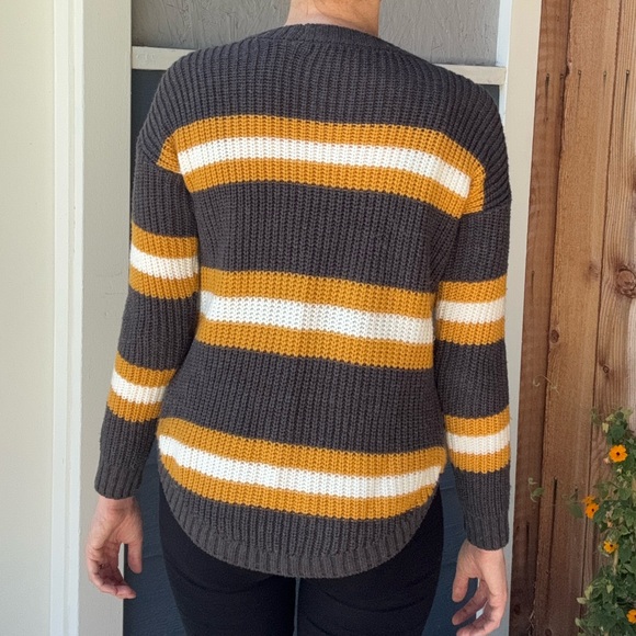 Grey/Yellow Striped Knit Sweater - Picture 3 of 10
